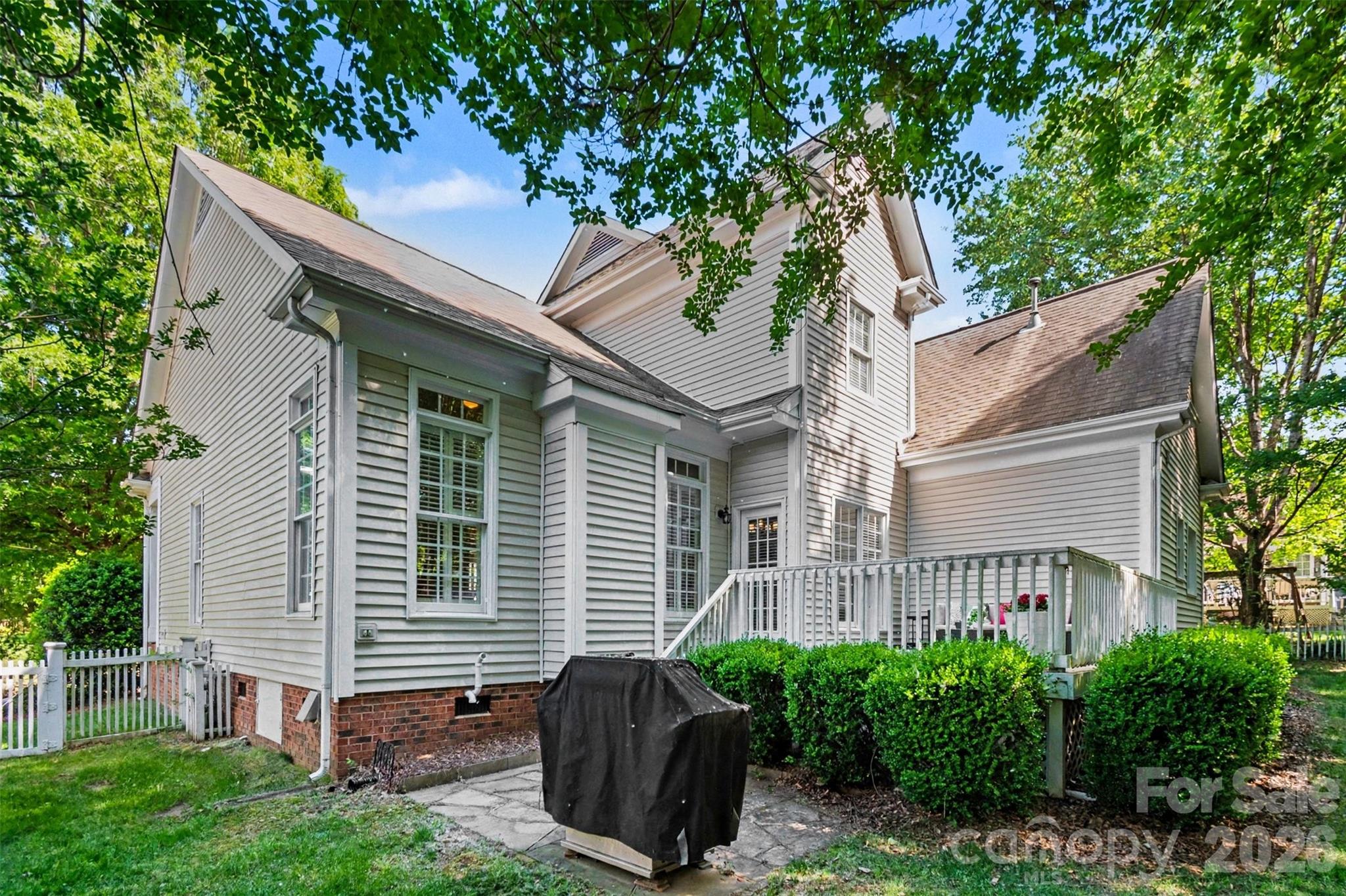 6739 Red Maple Drive Charlotte NC 28277