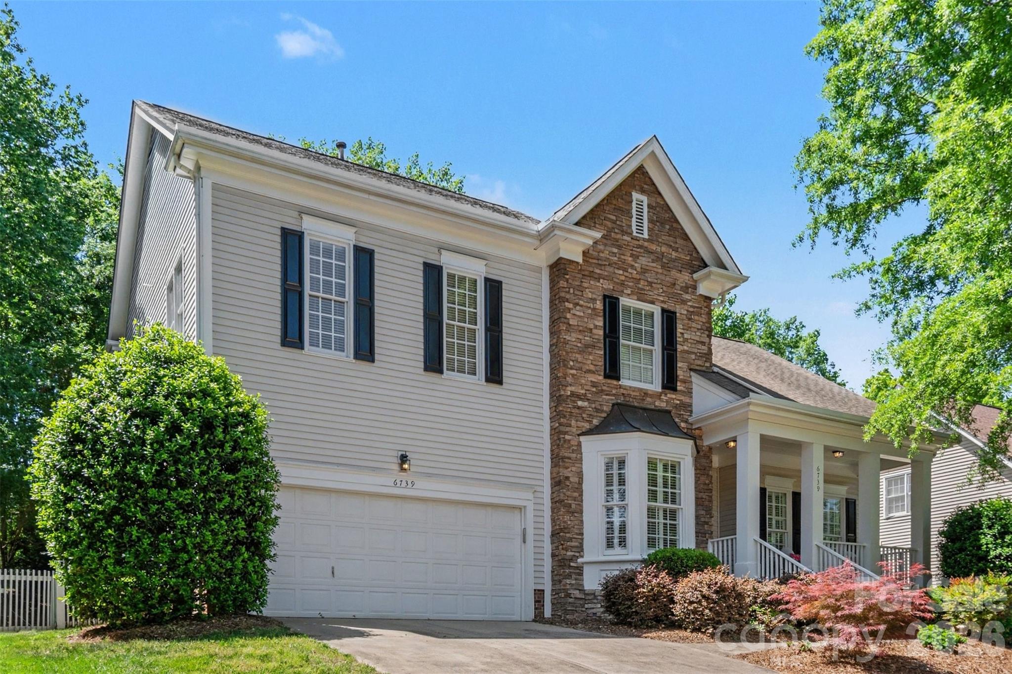 6739 Red Maple Drive Charlotte NC 28277