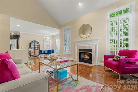 6739 Red Maple Drive Charlotte NC 28277