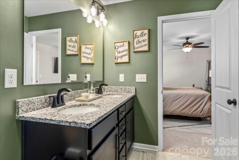 174 Parkmont Drive Troutman NC 28166