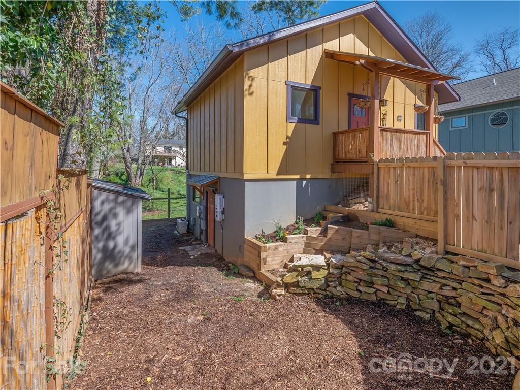90 Bryant Street Asheville NC 28806