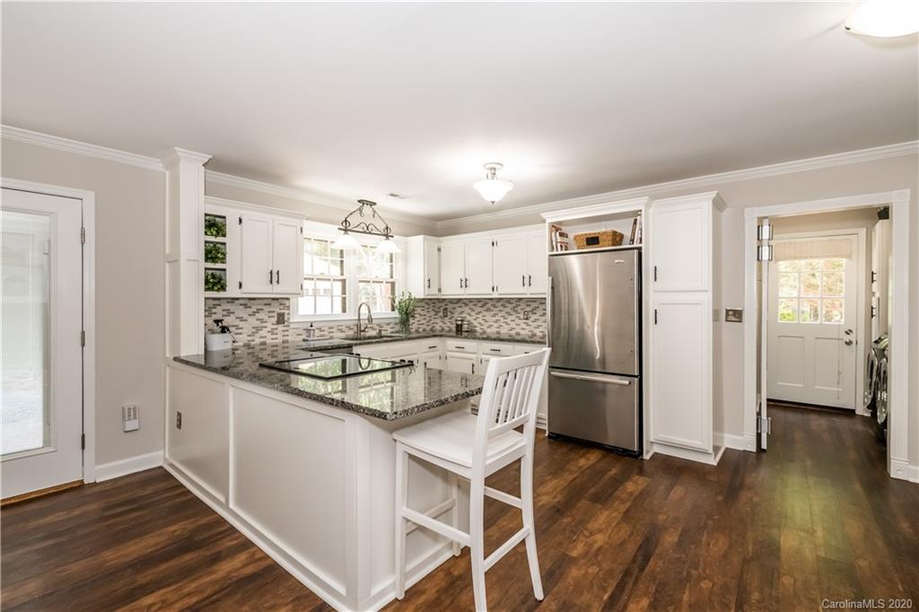4827 Autumn Leaf Lane Charlotte NC 28277