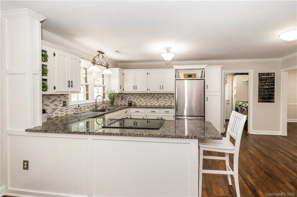 4827 Autumn Leaf Lane Charlotte NC 28277