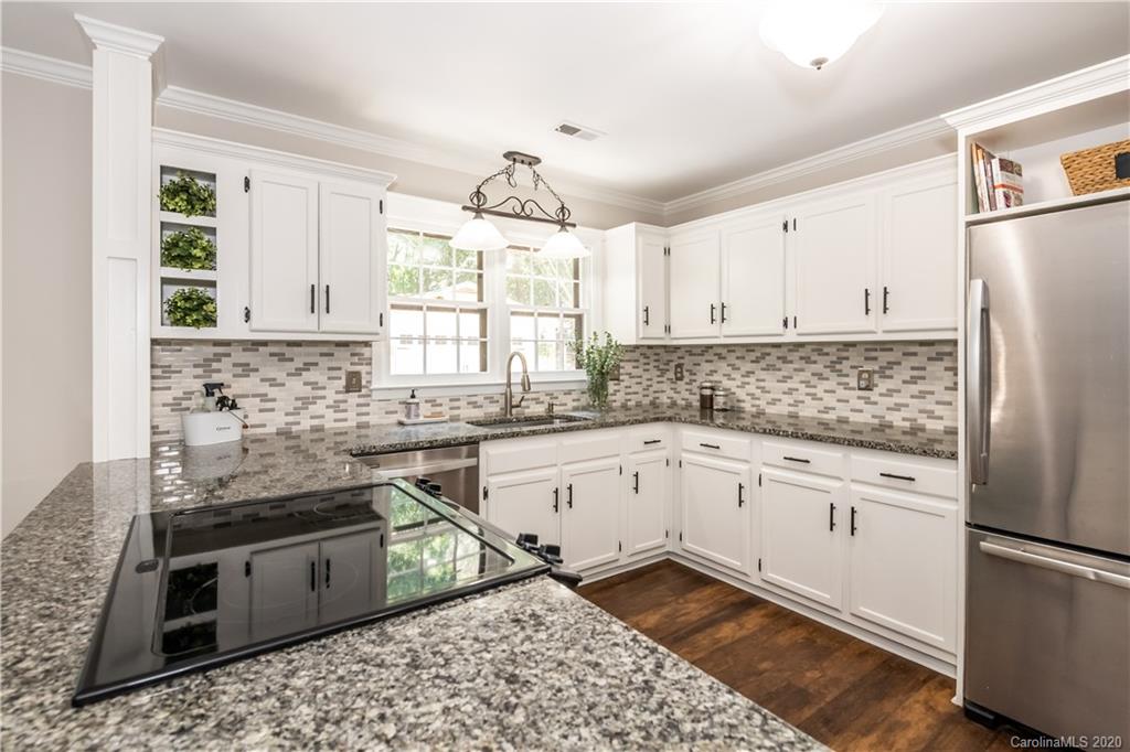 4827 Autumn Leaf Lane Charlotte NC 28277