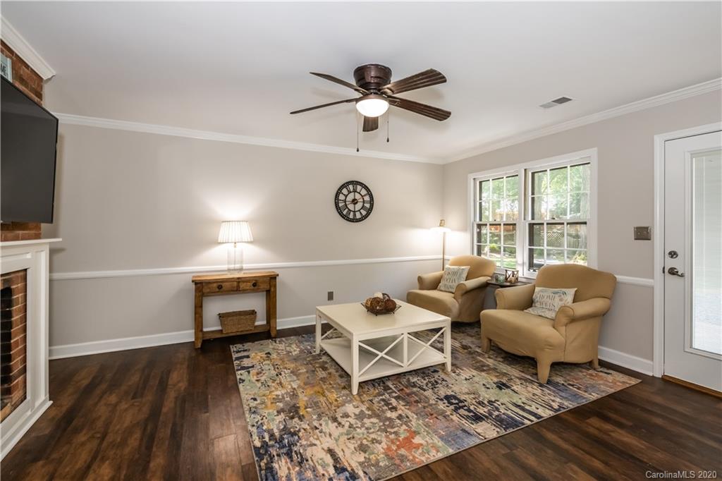 4827 Autumn Leaf Lane Charlotte NC 28277