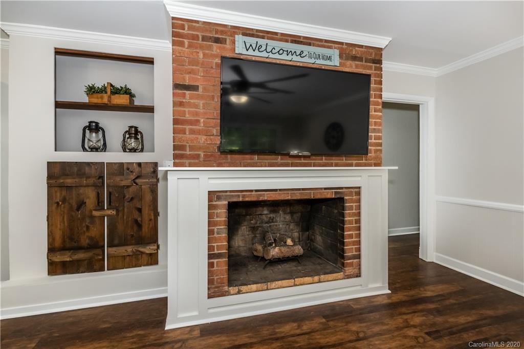 4827 Autumn Leaf Lane Charlotte NC 28277