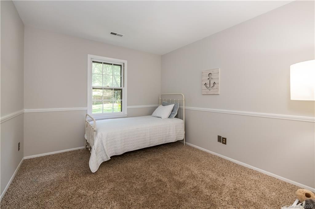 4827 Autumn Leaf Lane Charlotte NC 28277