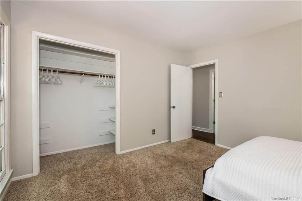 4827 Autumn Leaf Lane Charlotte NC 28277