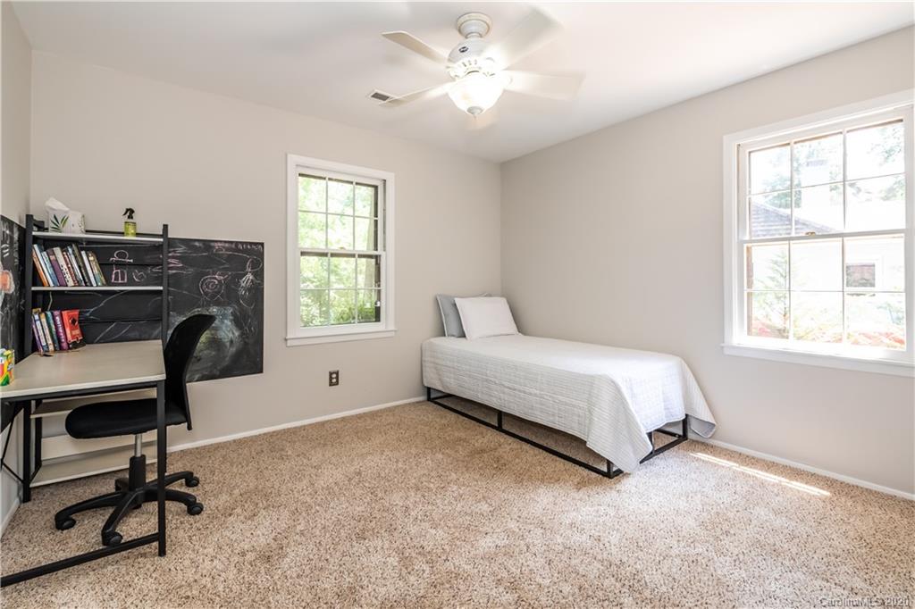4827 Autumn Leaf Lane Charlotte NC 28277