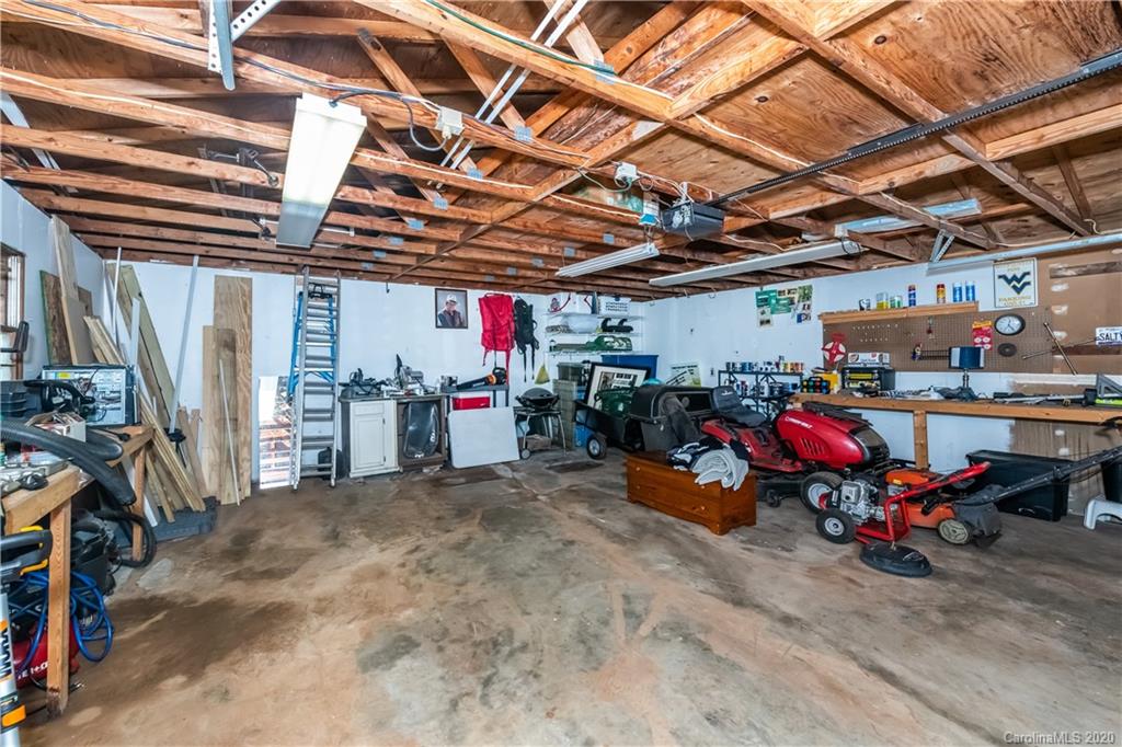 4827 Autumn Leaf Lane Charlotte NC 28277
