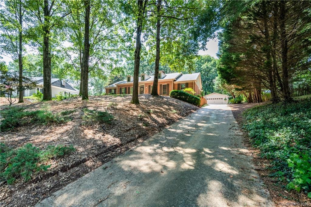 4827 Autumn Leaf Lane Charlotte NC 28277