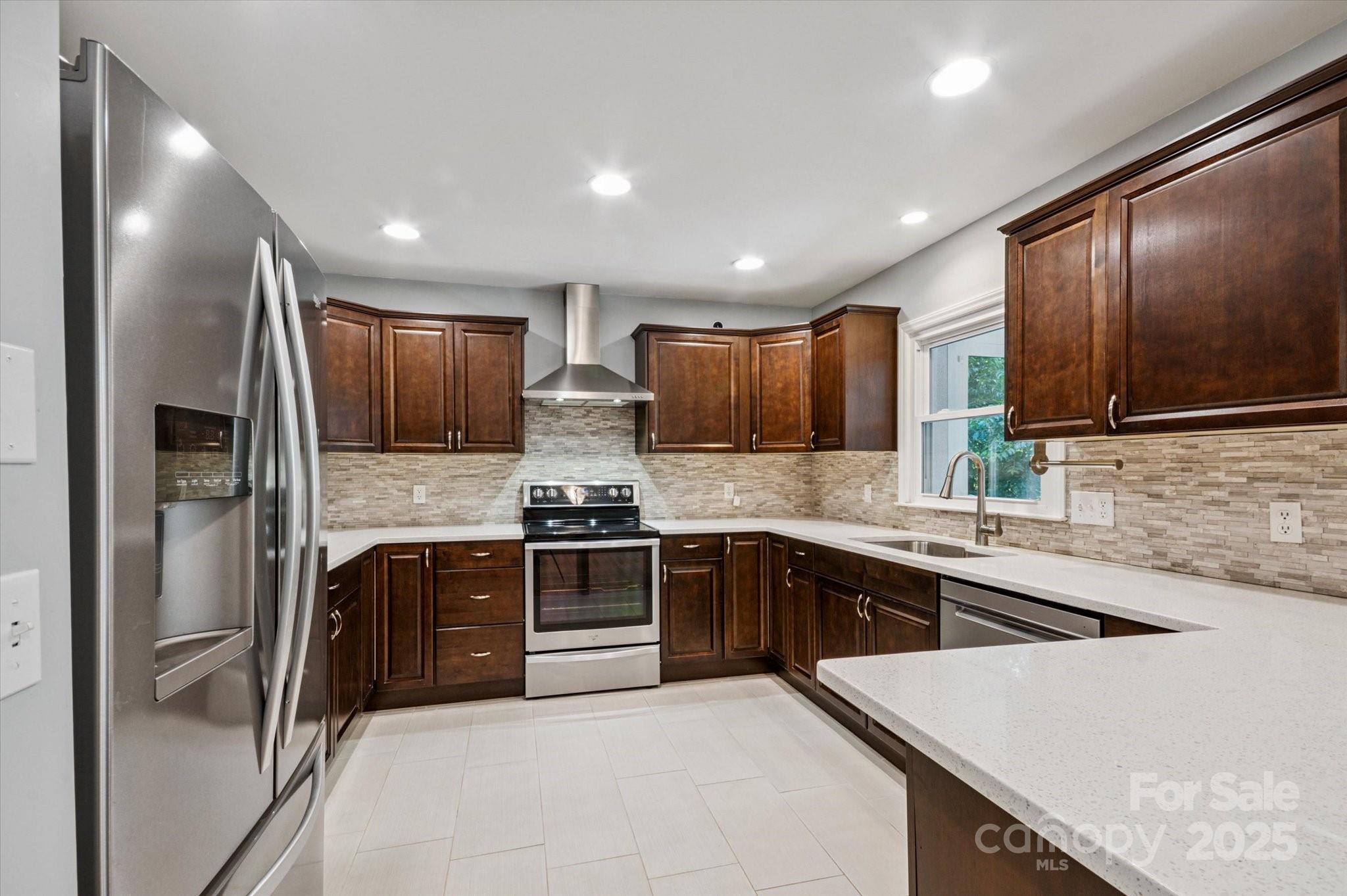 104 Britton Avenue Hendersonville NC 28791