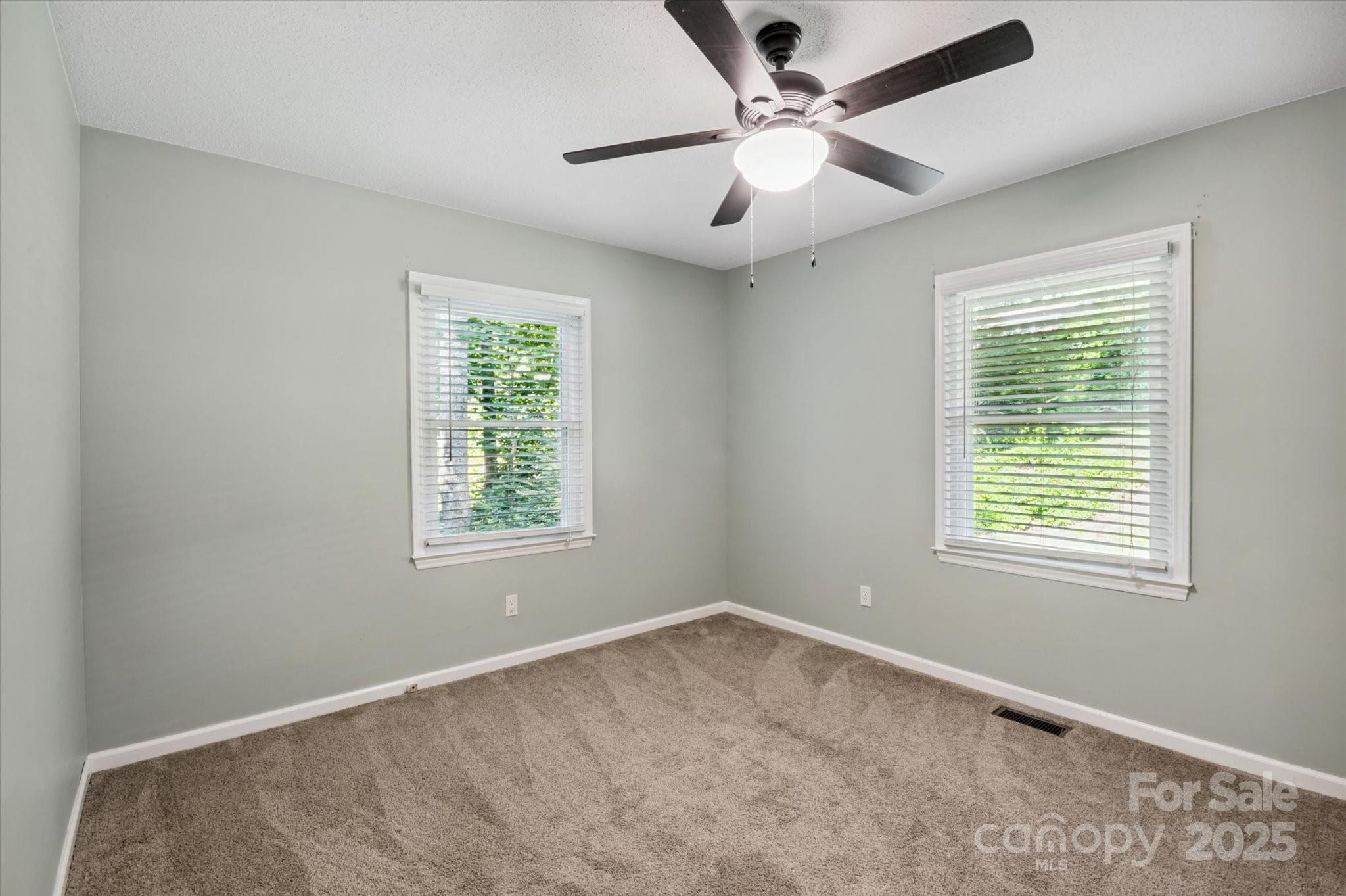 104 Britton Avenue Hendersonville NC 28791