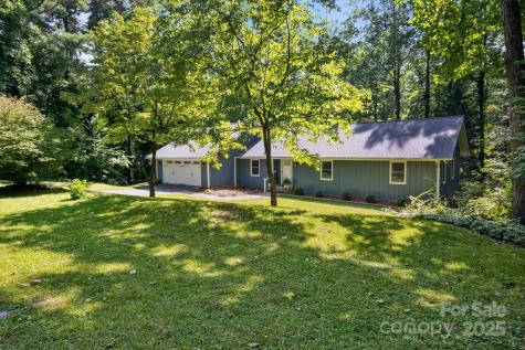 104 Britton Avenue Hendersonville NC 28791