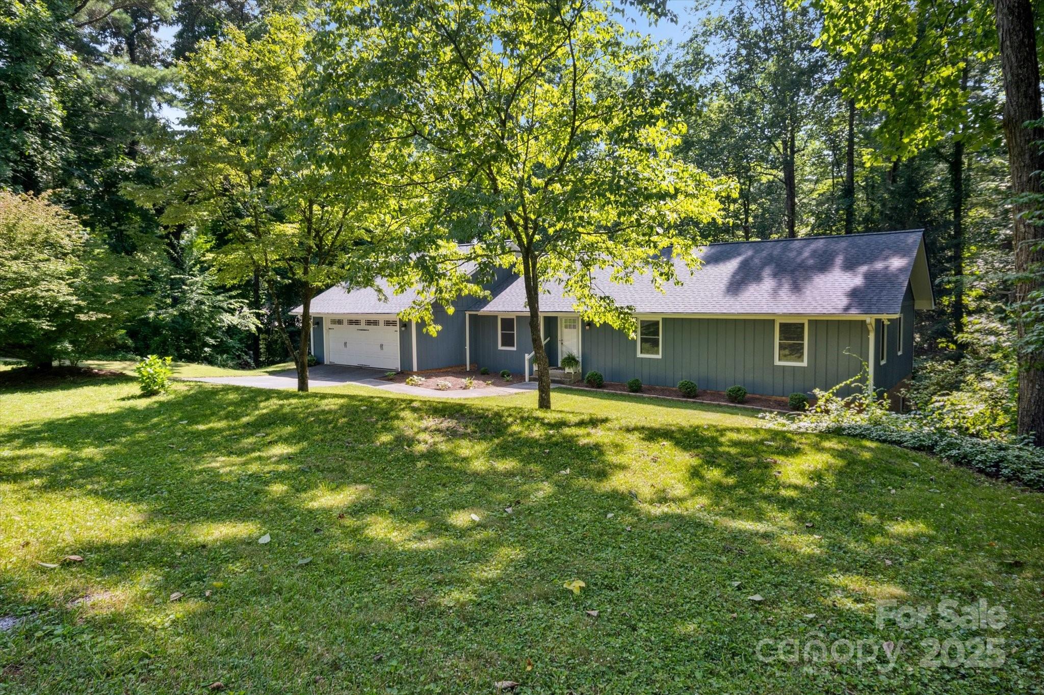 104 Britton Avenue Hendersonville NC 28791