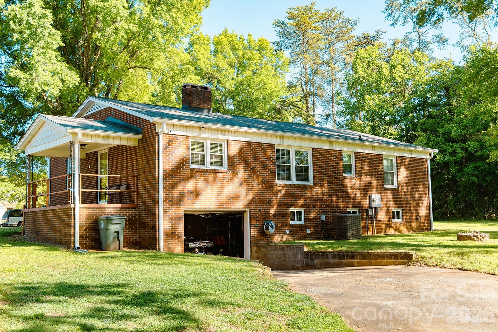 1399 Ruby Spencer Street Newton NC 28658