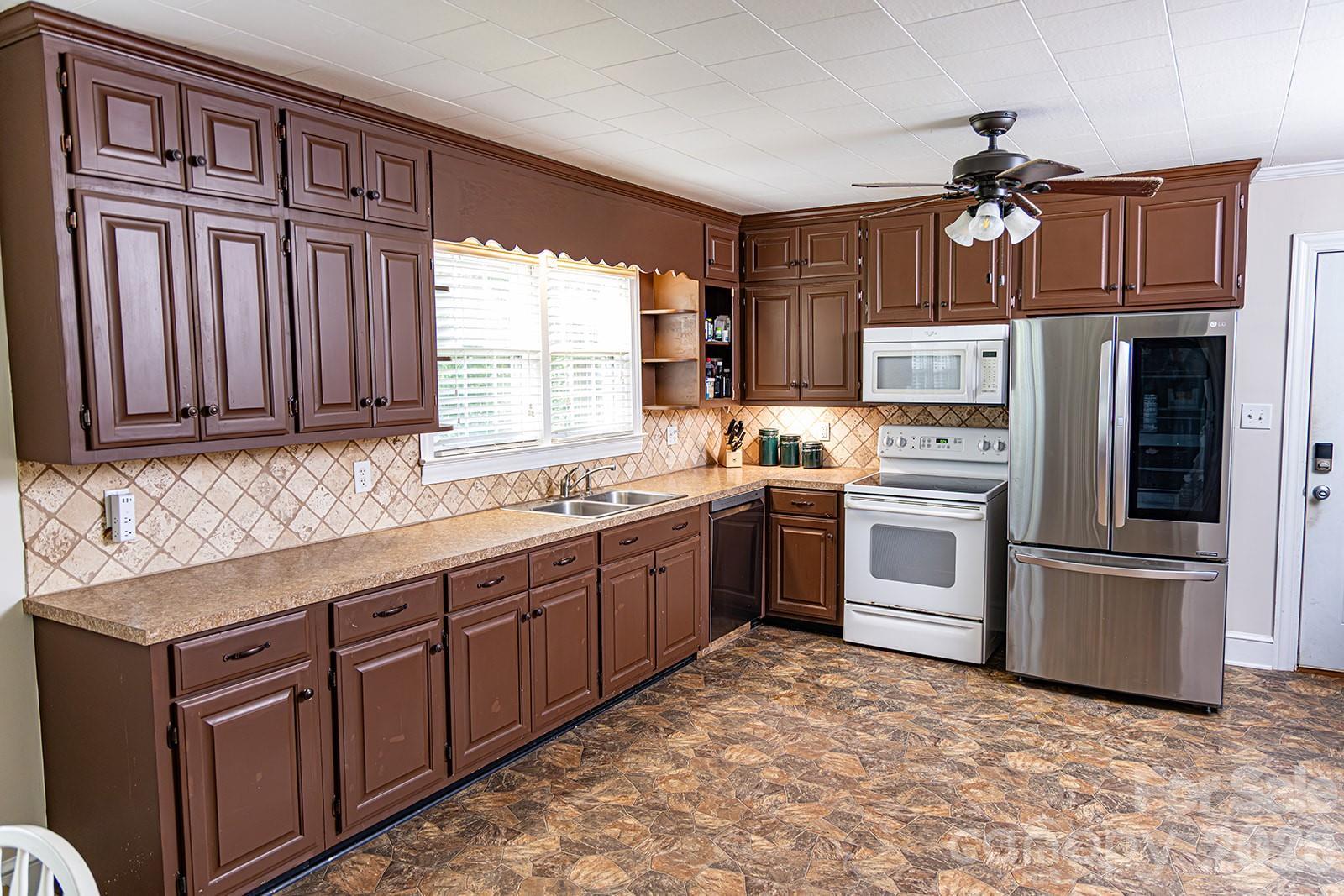 1399 Ruby Spencer Street Newton NC 28658