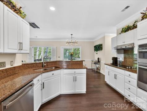 7219 Fortrose Lane Charlotte NC 28277