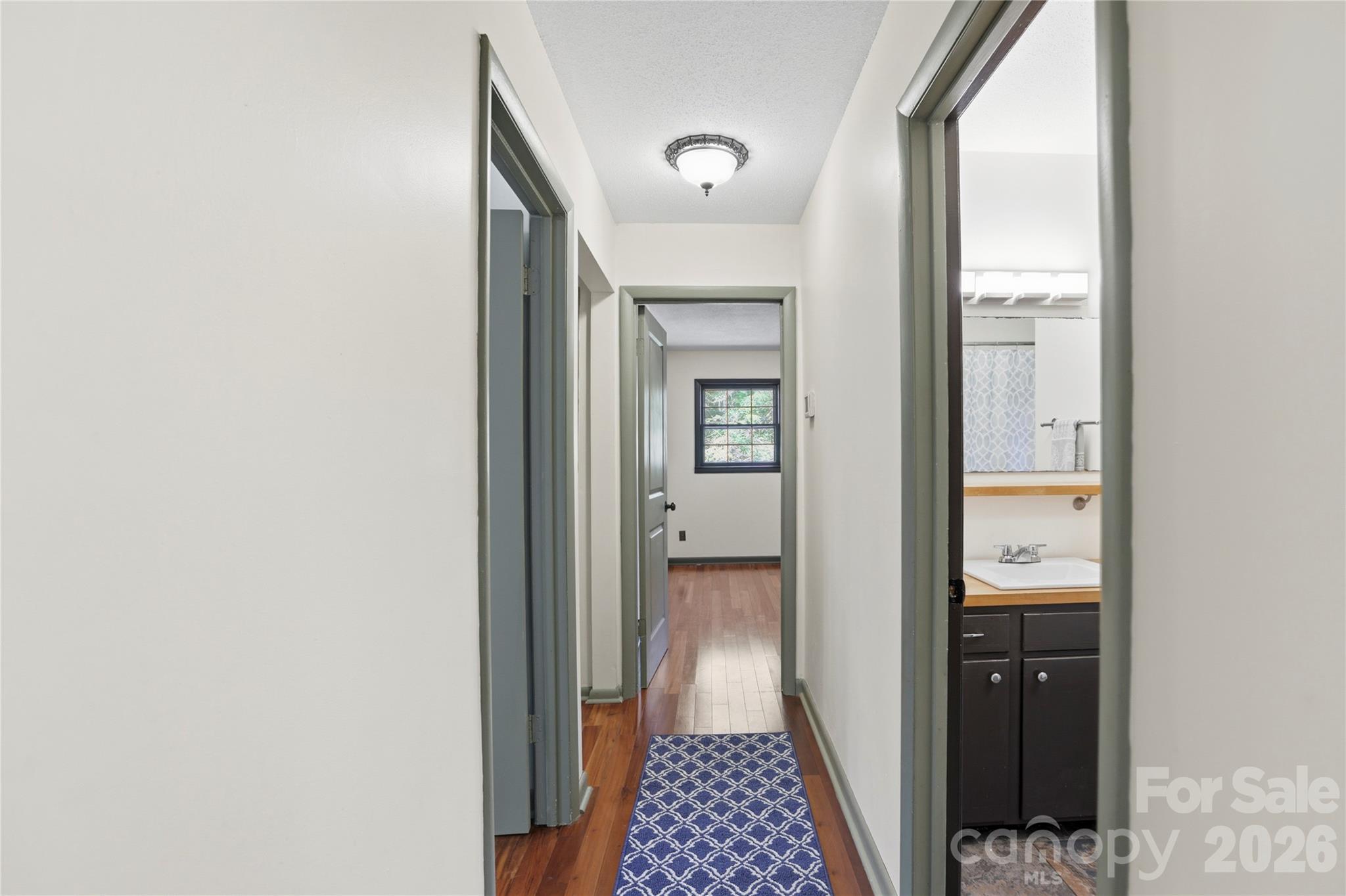 38 Nixon Terrace Asheville NC 28805