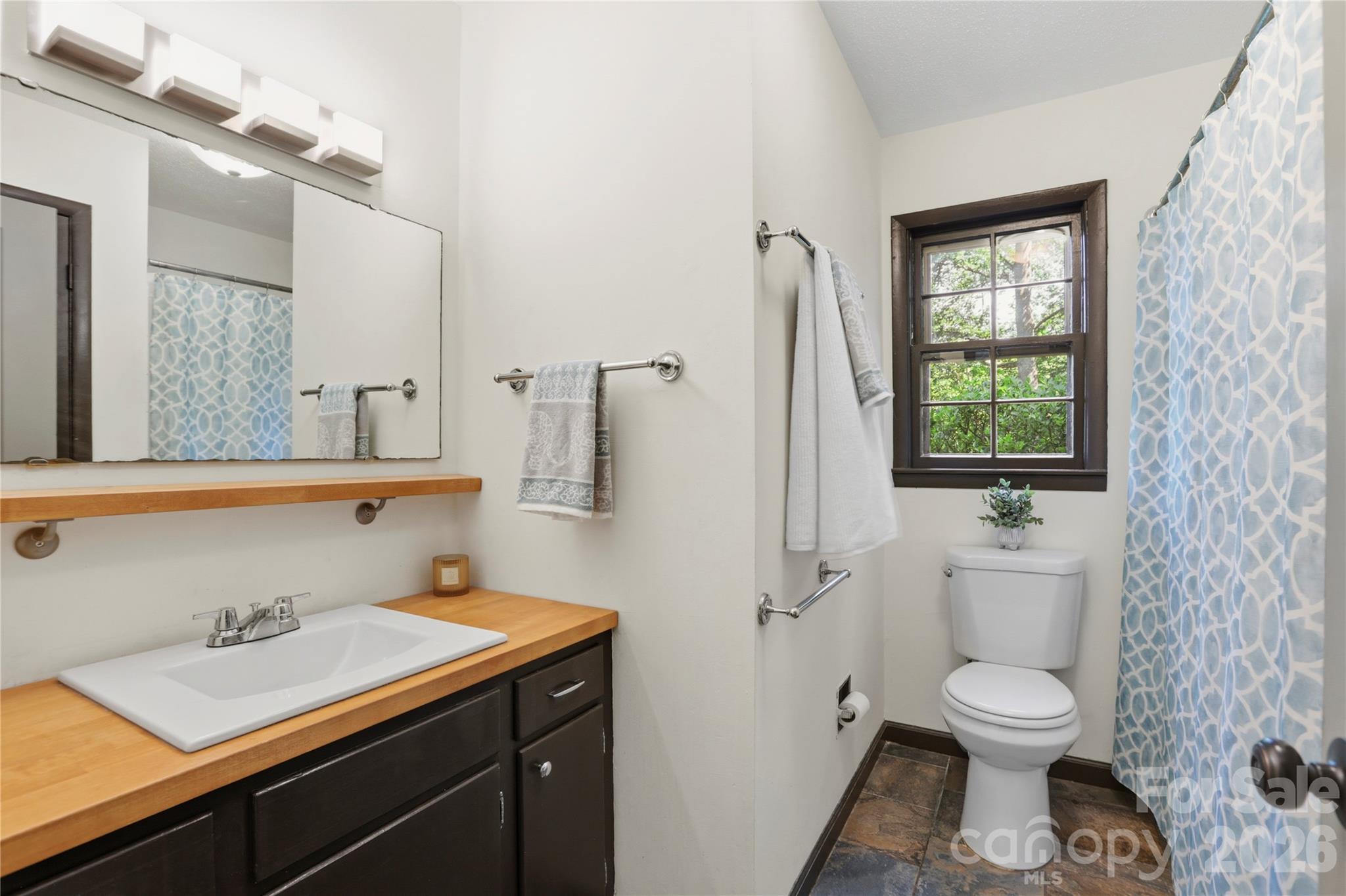 38 Nixon Terrace Asheville NC 28805