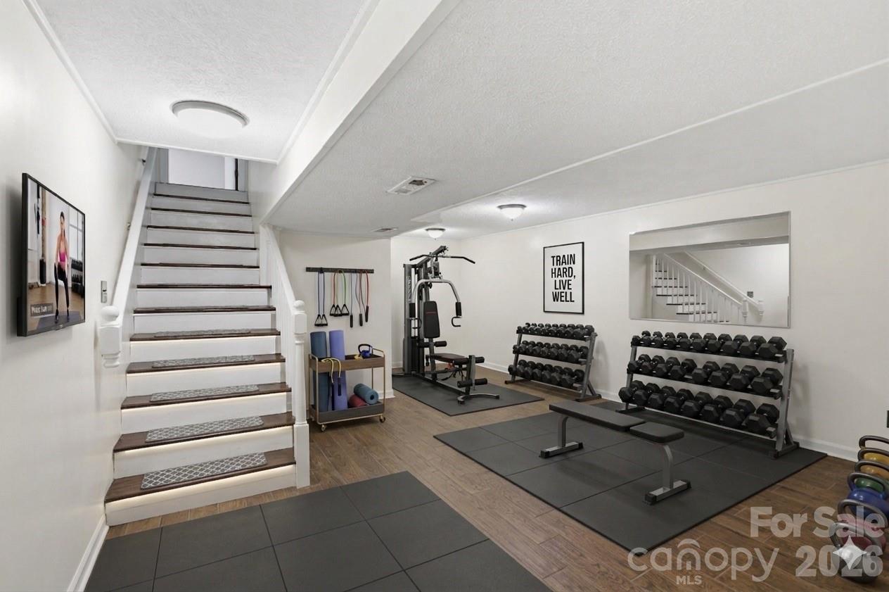 38 Nixon Terrace Asheville NC 28805