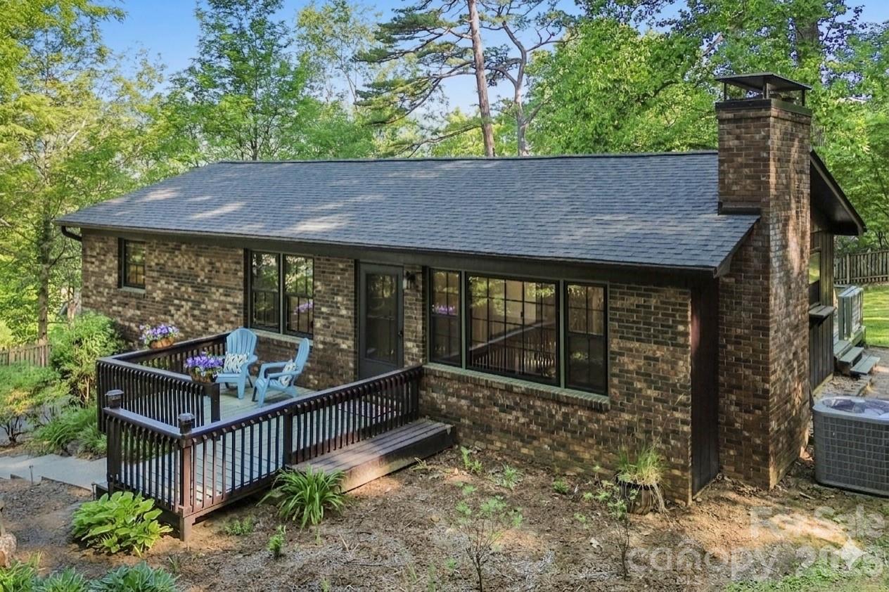 38 Nixon Terrace Asheville NC 28805
