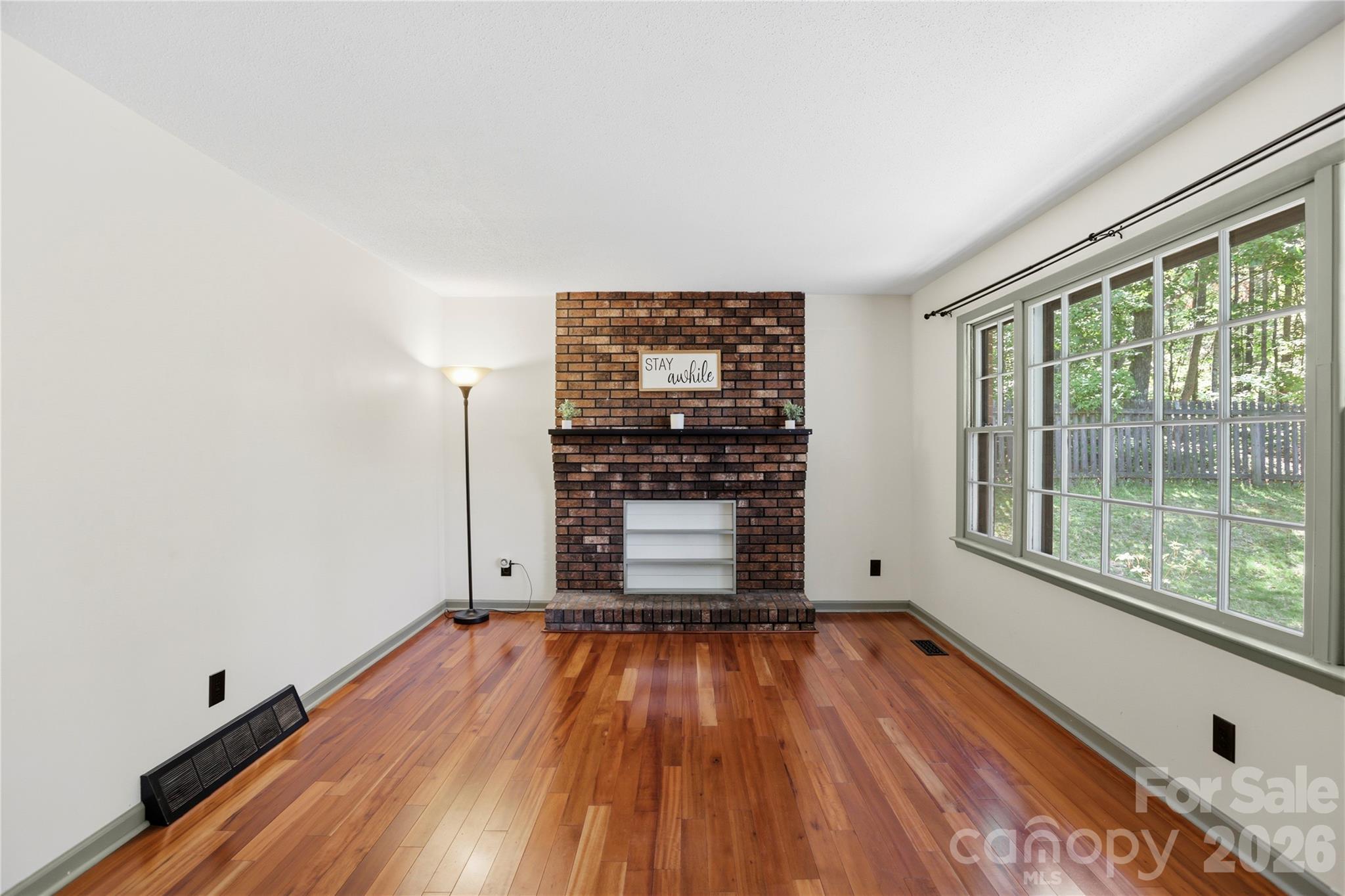 38 Nixon Terrace Asheville NC 28805