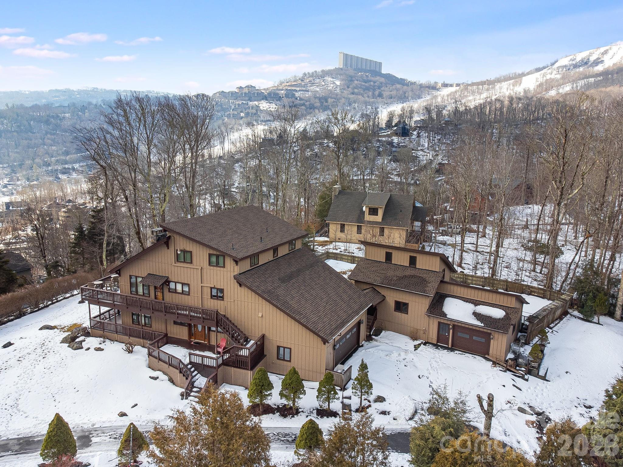 301 Highland Circle Sugar Mountain NC 28604