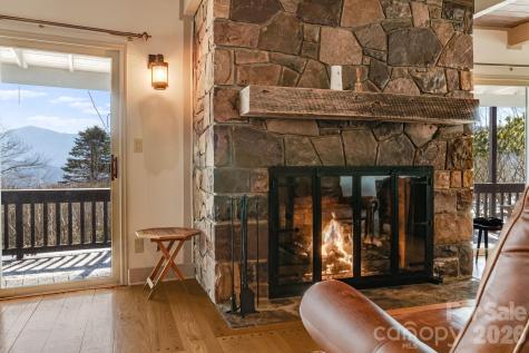 301 Highland Circle Sugar Mountain NC 28604