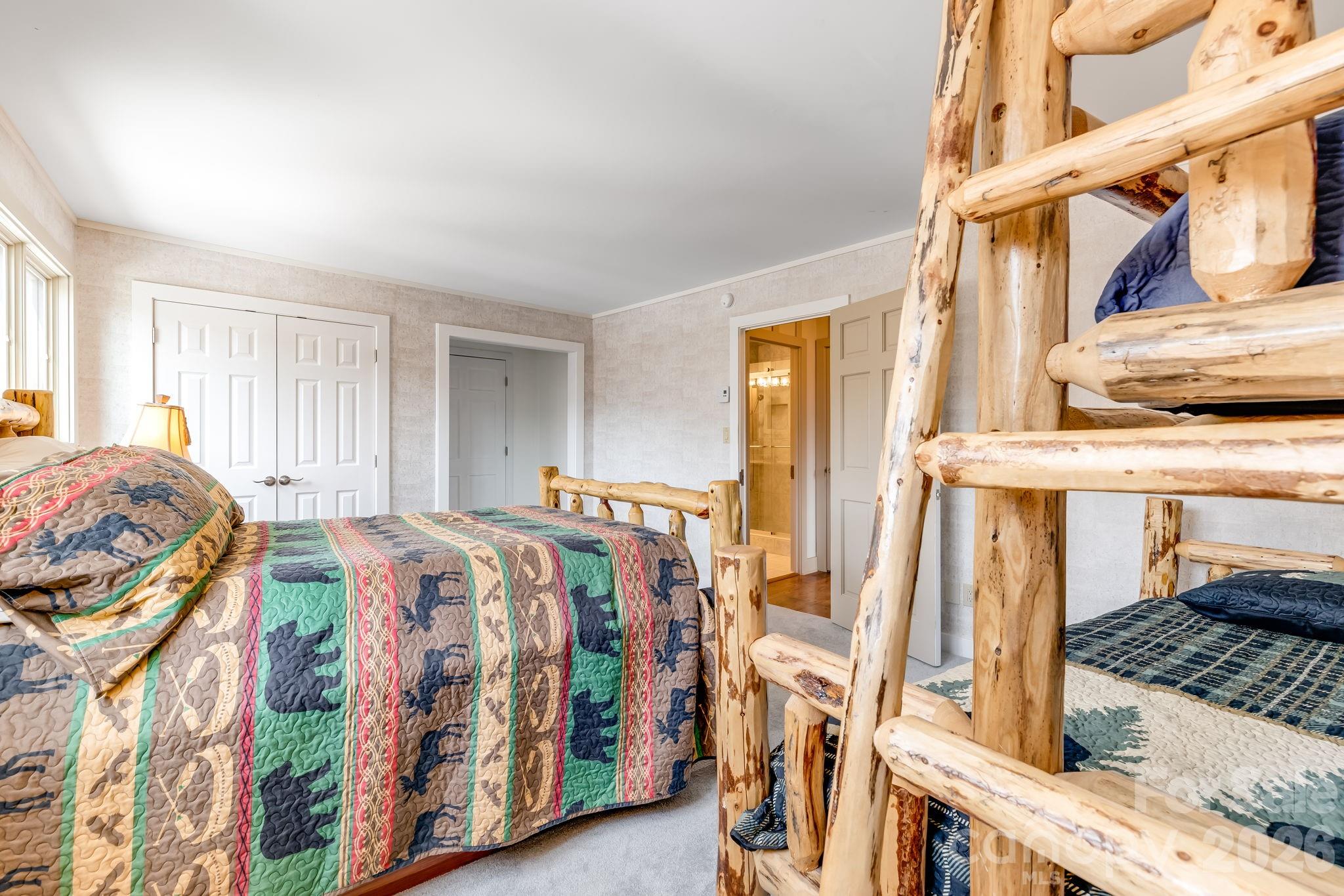301 Highland Circle Sugar Mountain NC 28604