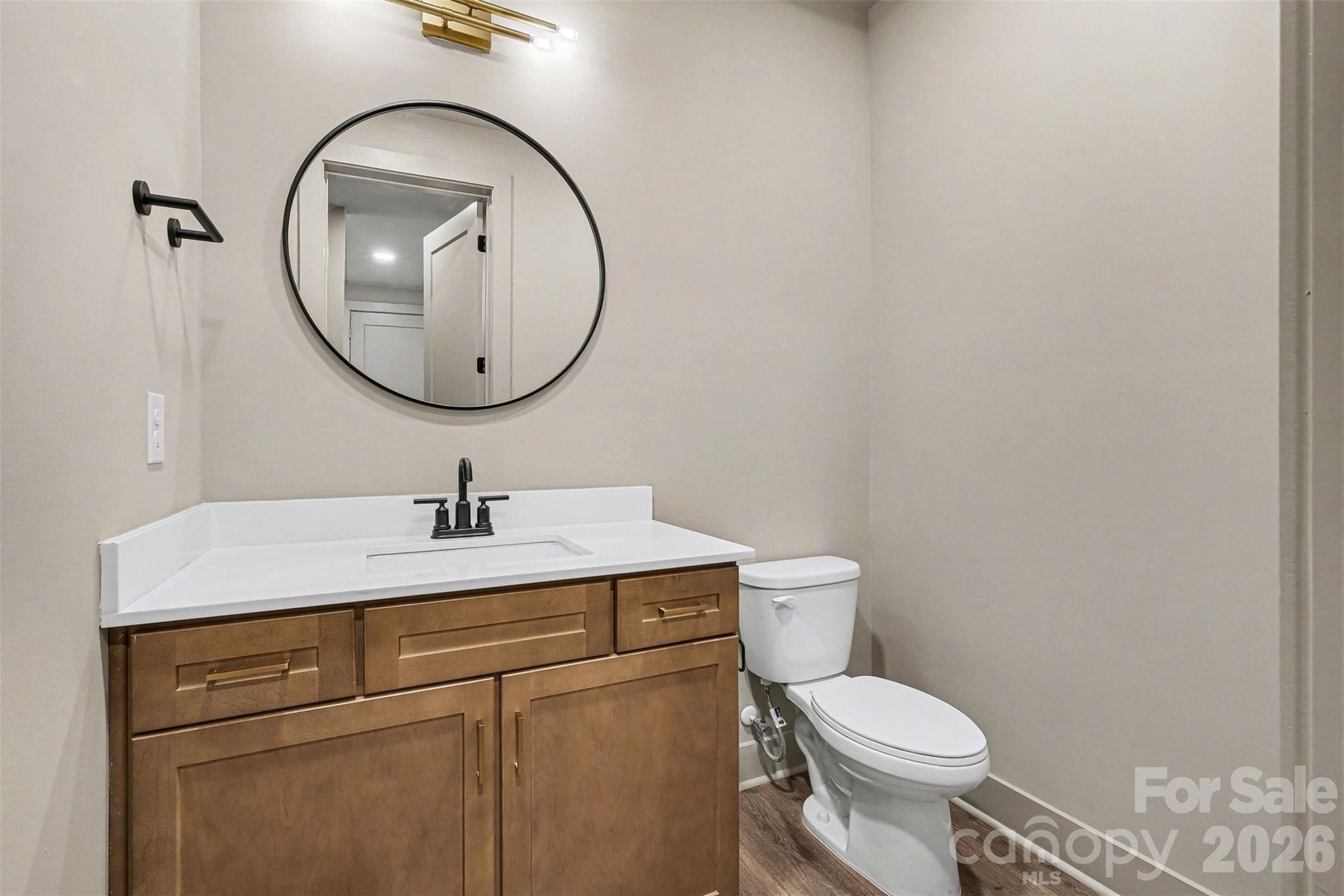2418 Crestview Drive Charlotte NC 28216