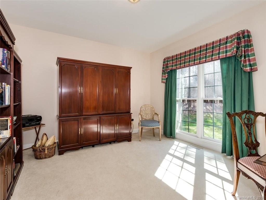 3439 Twelve Oaks Place Charlotte NC 28270