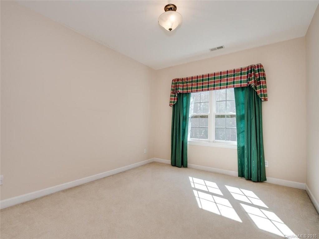 3439 Twelve Oaks Place Charlotte NC 28270