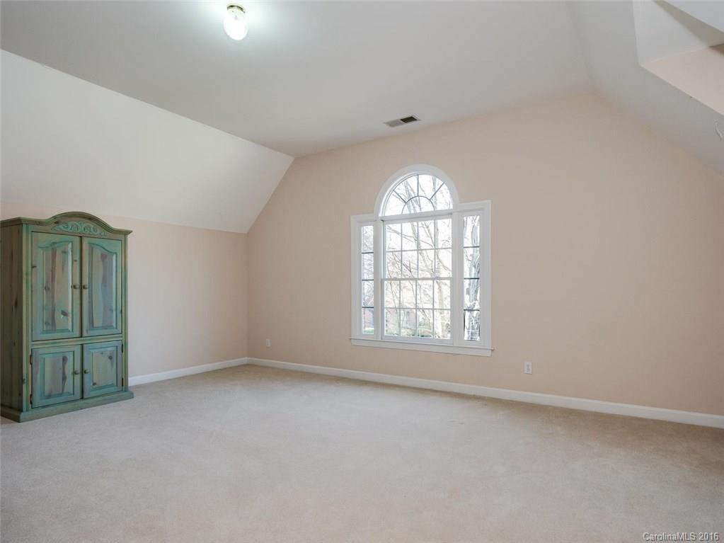 3439 Twelve Oaks Place Charlotte NC 28270