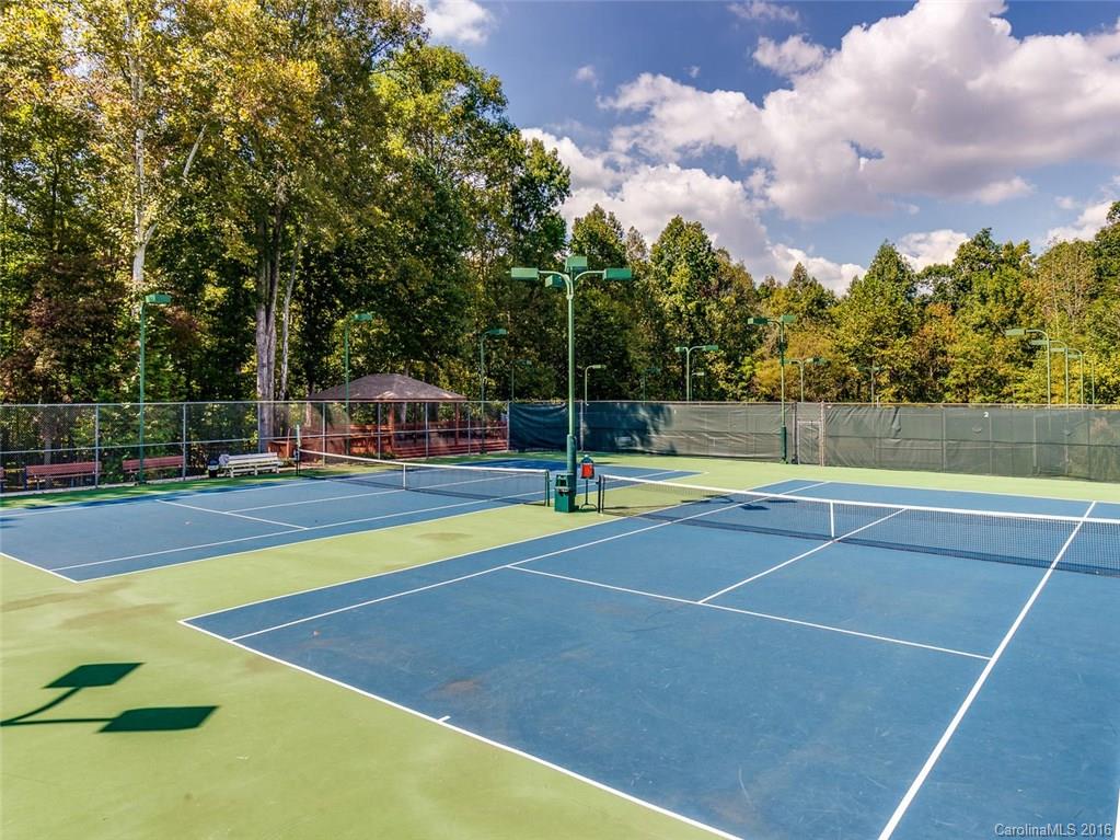 3439 Twelve Oaks Place Charlotte NC 28270