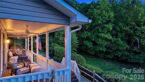 15 Racoon Point Canton NC 28716