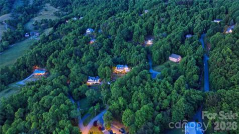 15 Racoon Point Canton NC 28716