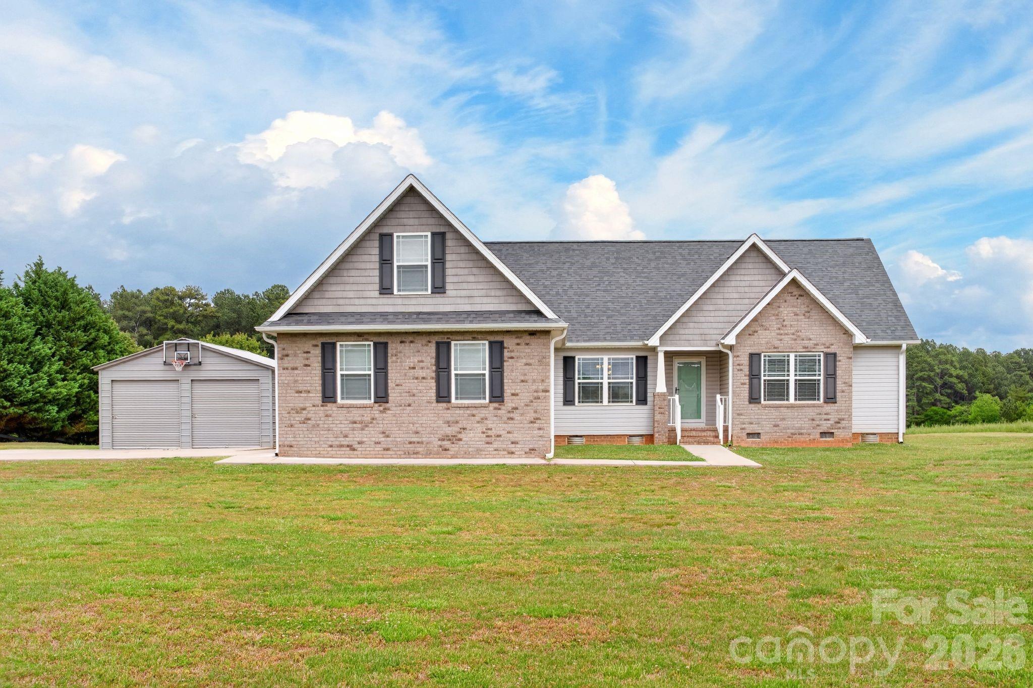 879 Doggett Road Forest City NC 28043