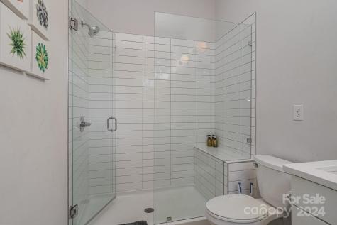 4147 Merlane Drive Charlotte NC 28206