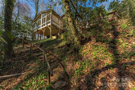 228 Pine Grove Road Black Mountain NC 28711