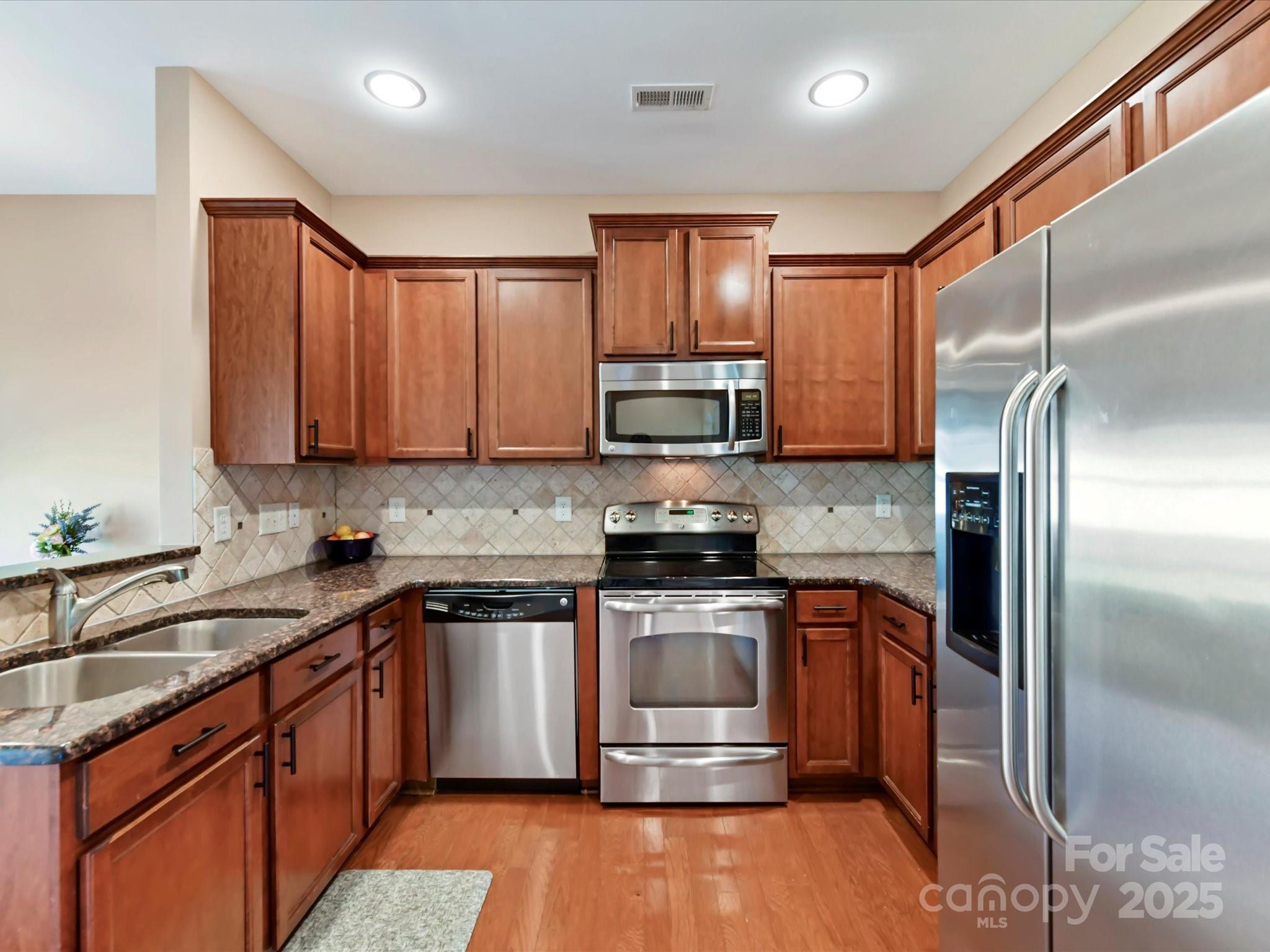 4634 Craigmoss Lane Charlotte NC 28278