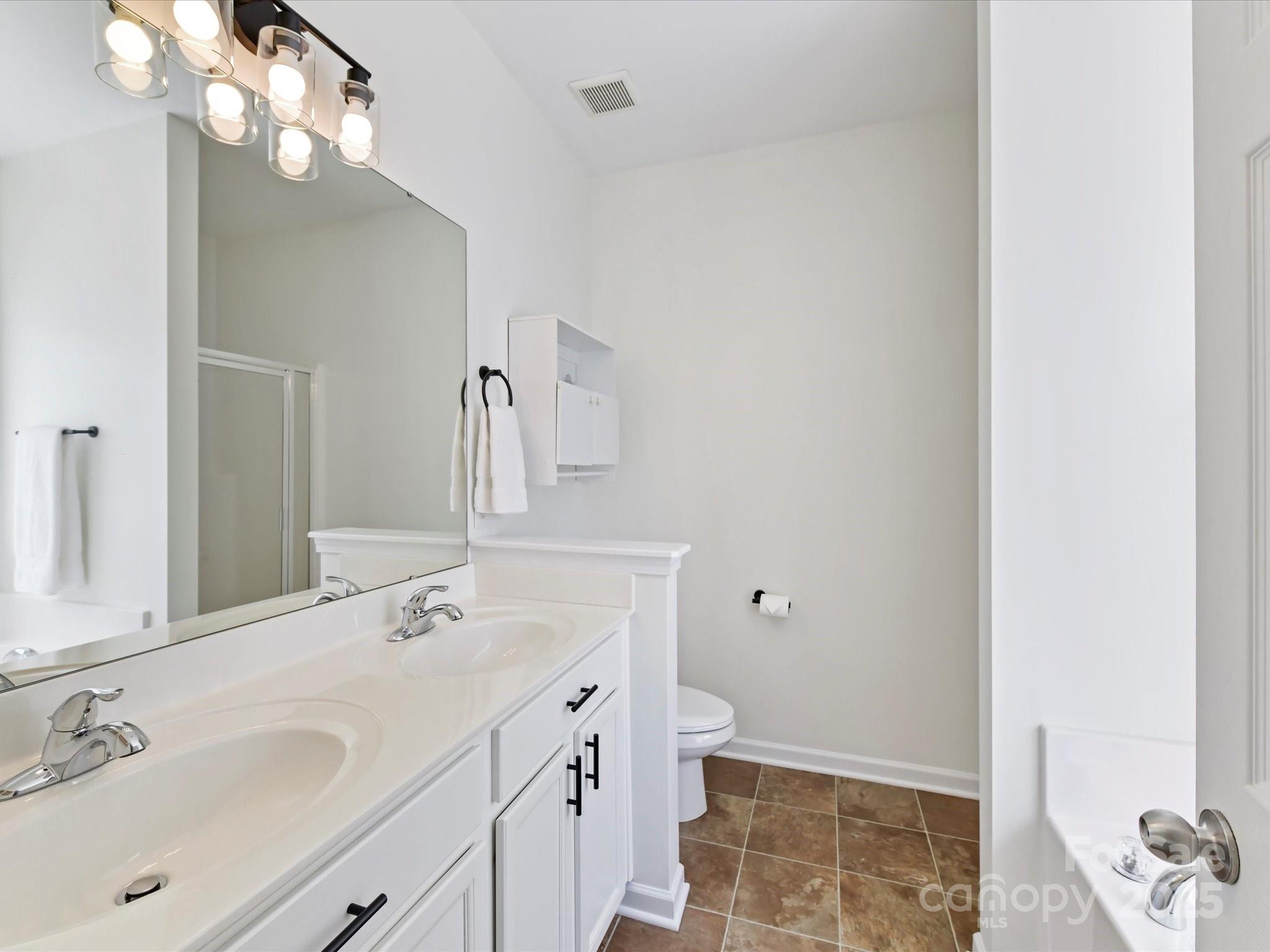 4634 Craigmoss Lane Charlotte NC 28278