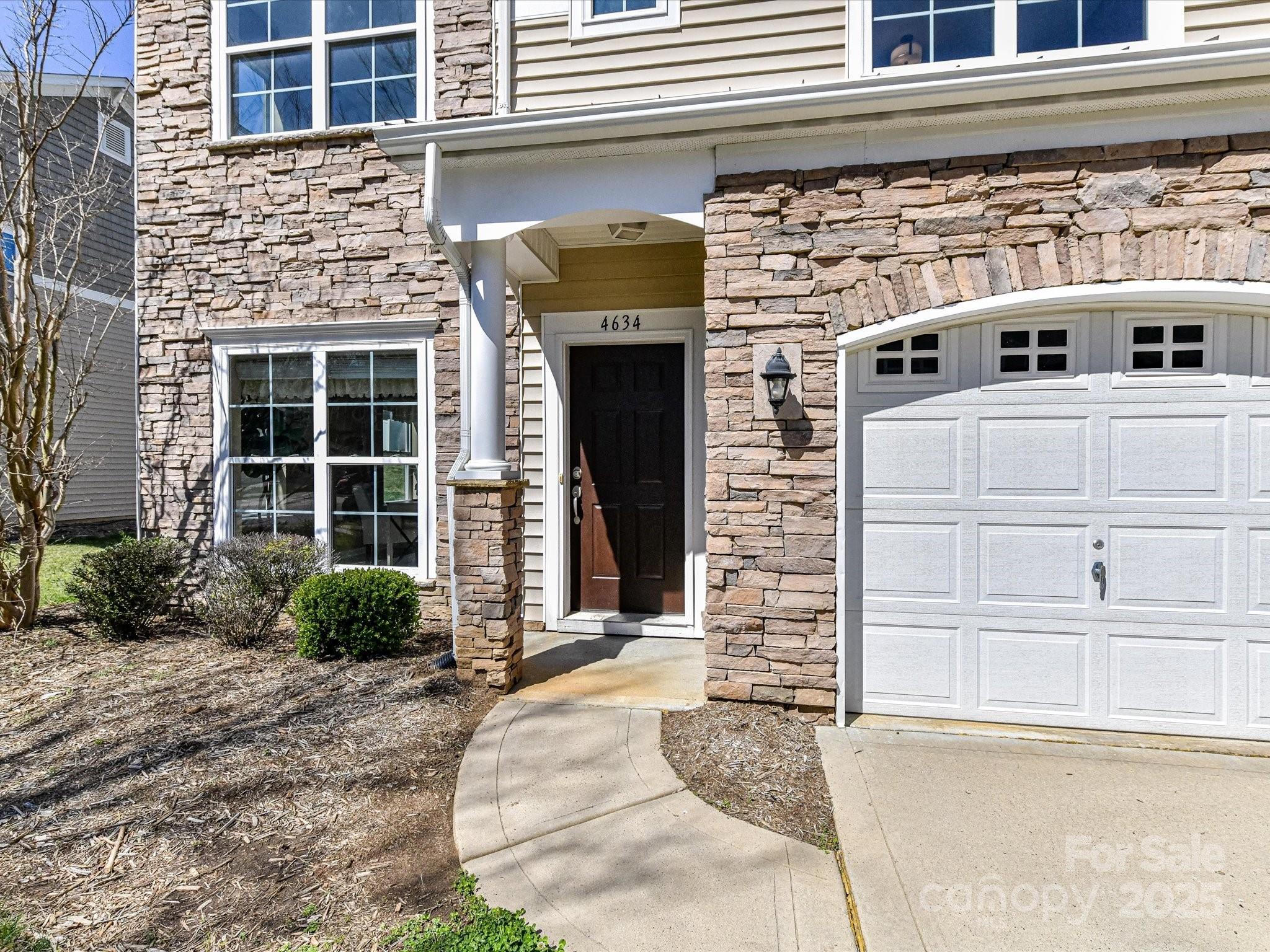 4634 Craigmoss Lane Charlotte NC 28278