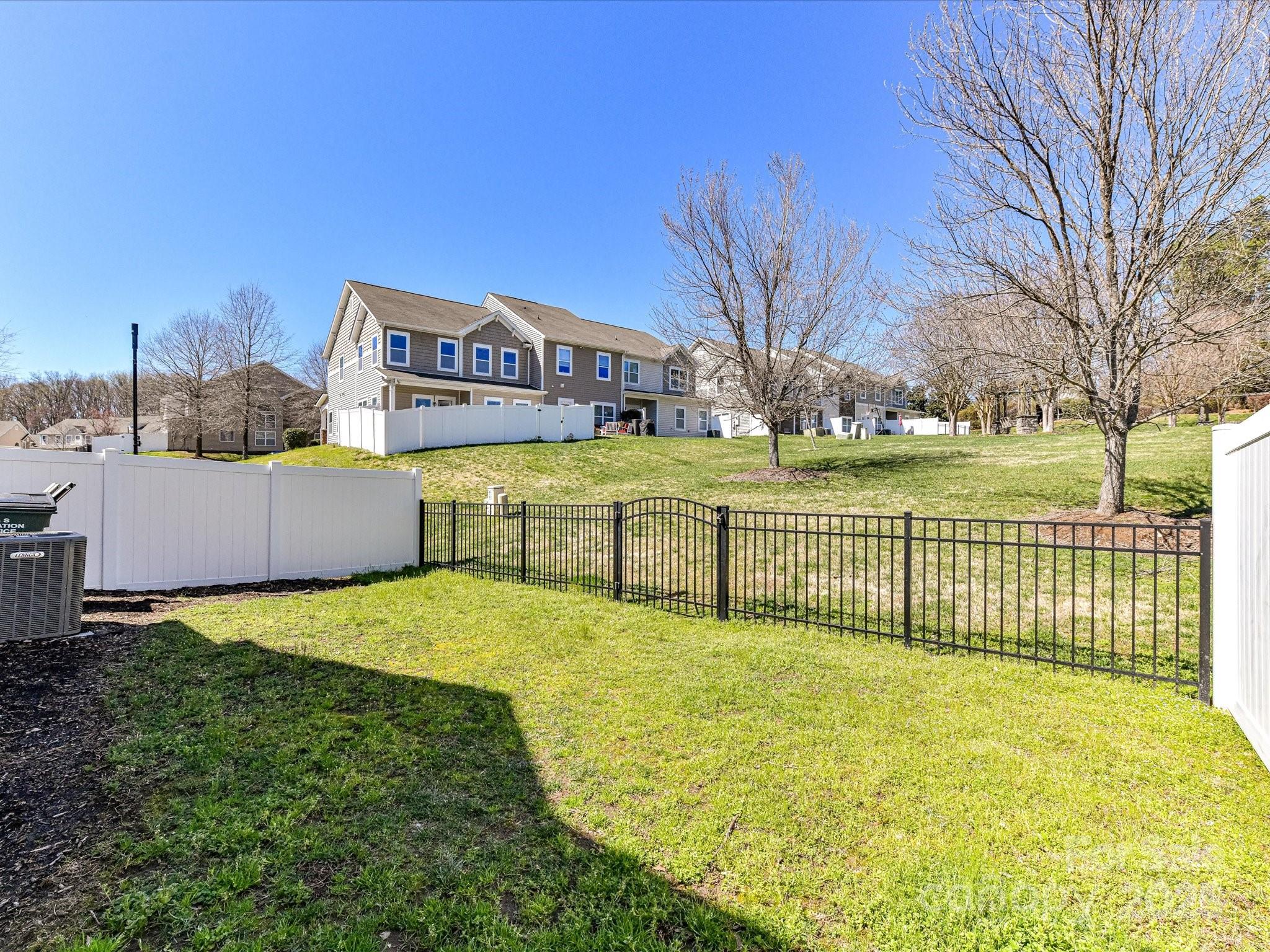 4634 Craigmoss Lane Charlotte NC 28278