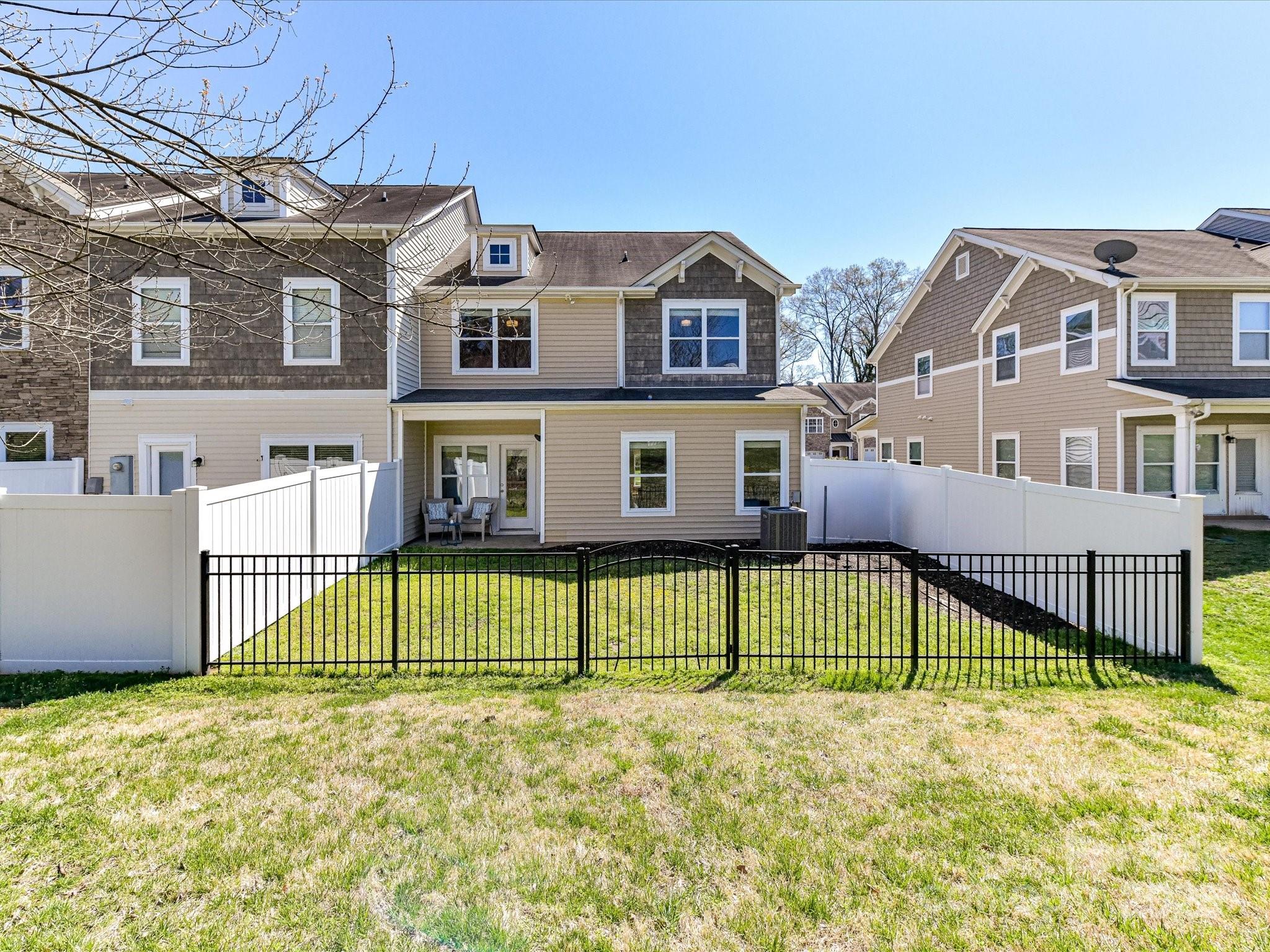 4634 Craigmoss Lane Charlotte NC 28278