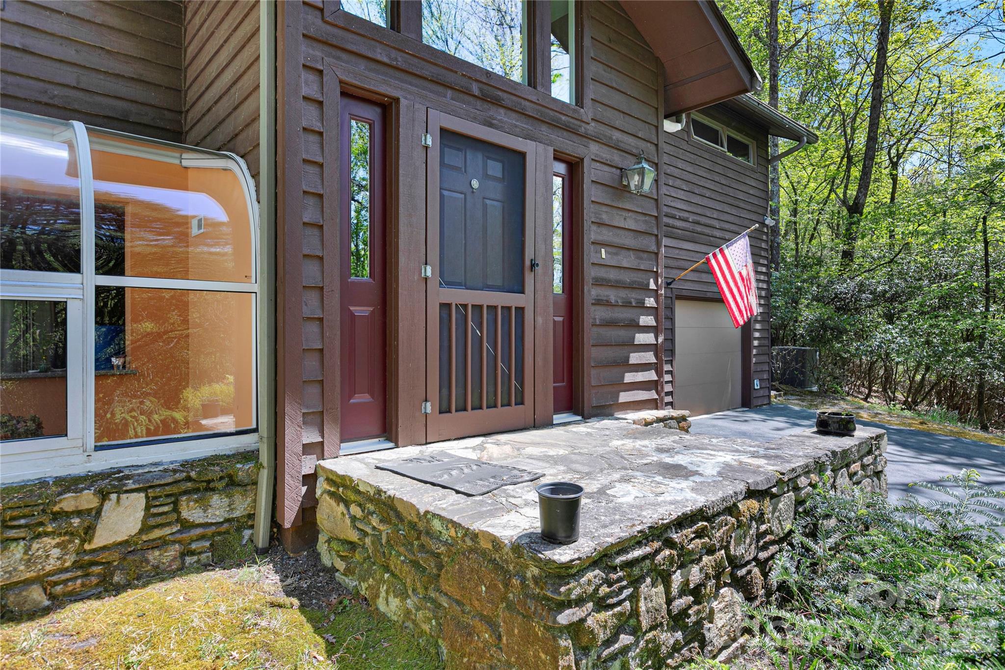71 Elseetos Drive Brevard NC 28712