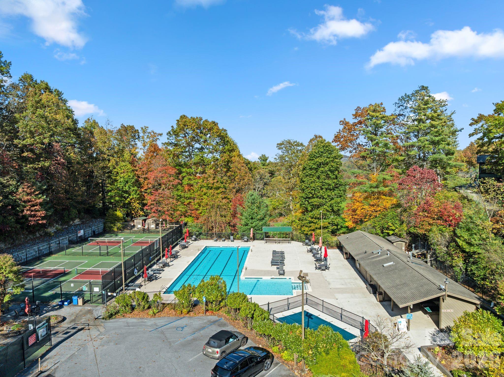 71 Elseetos Drive Brevard NC 28712