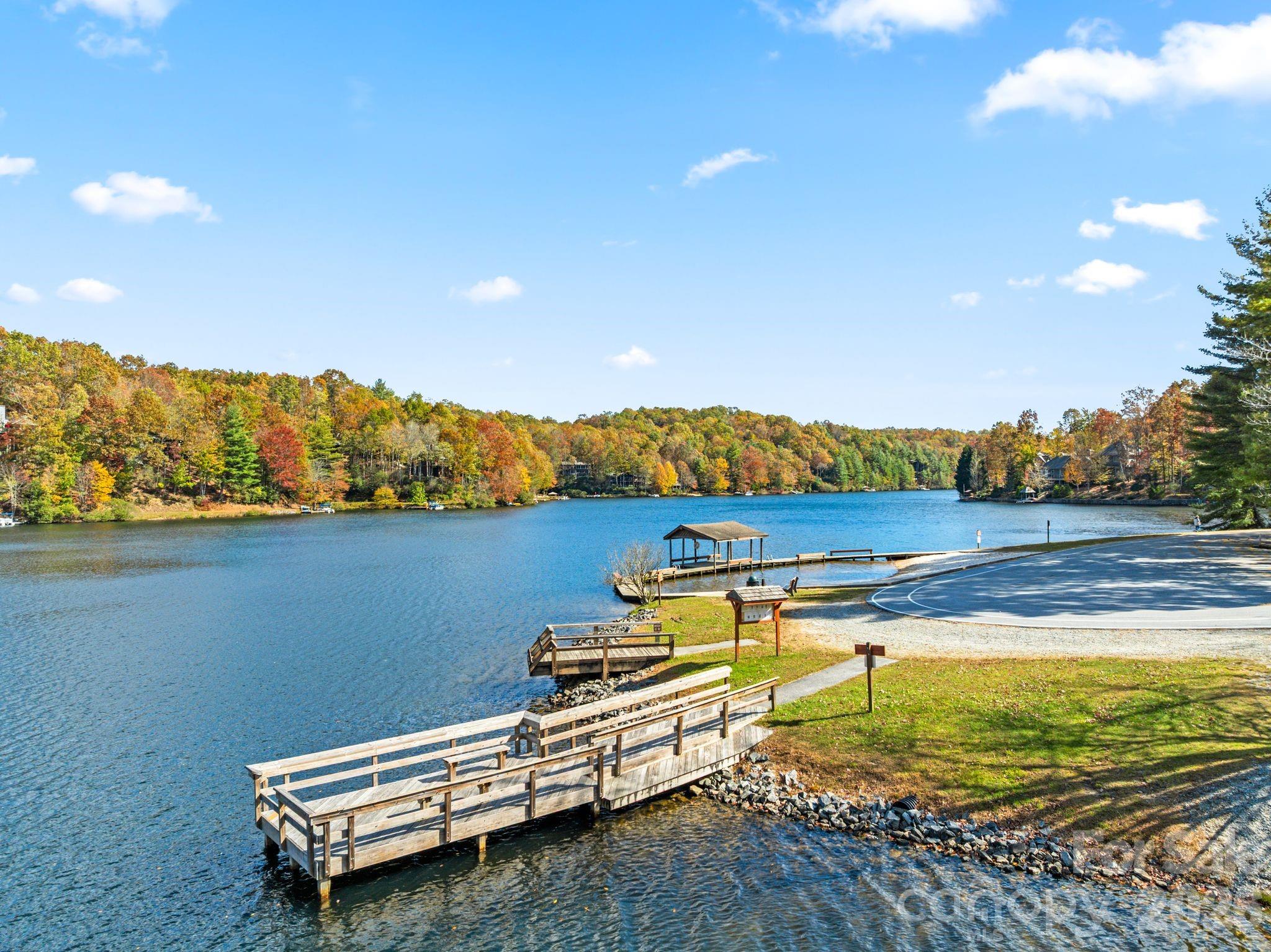 71 Elseetos Drive Brevard NC 28712