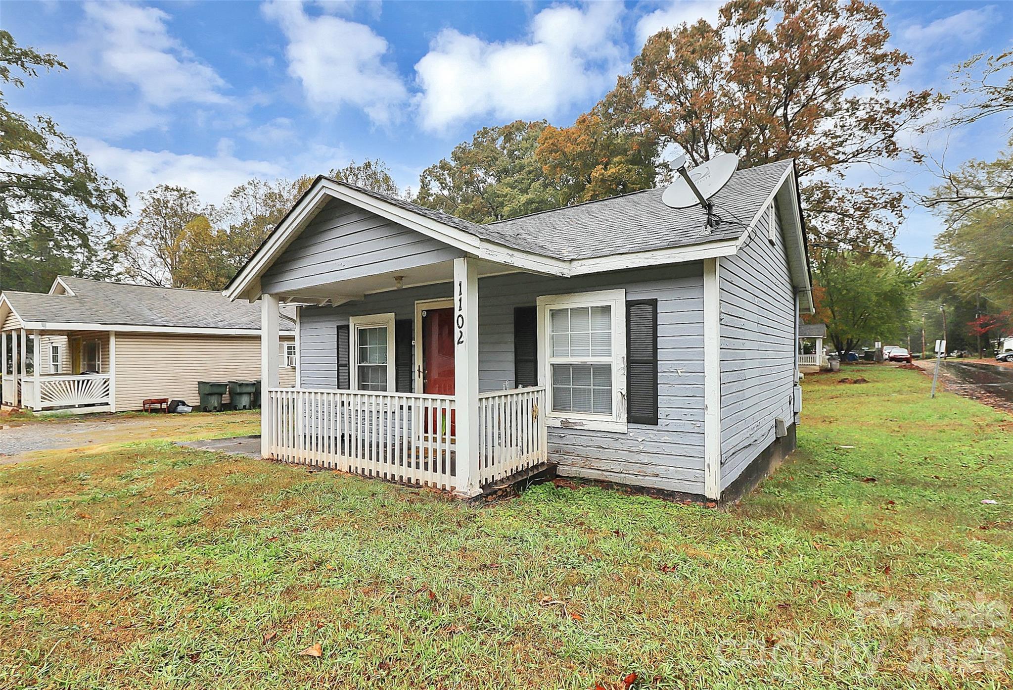 1102 W Davidson Avenue Gastonia NC 28052