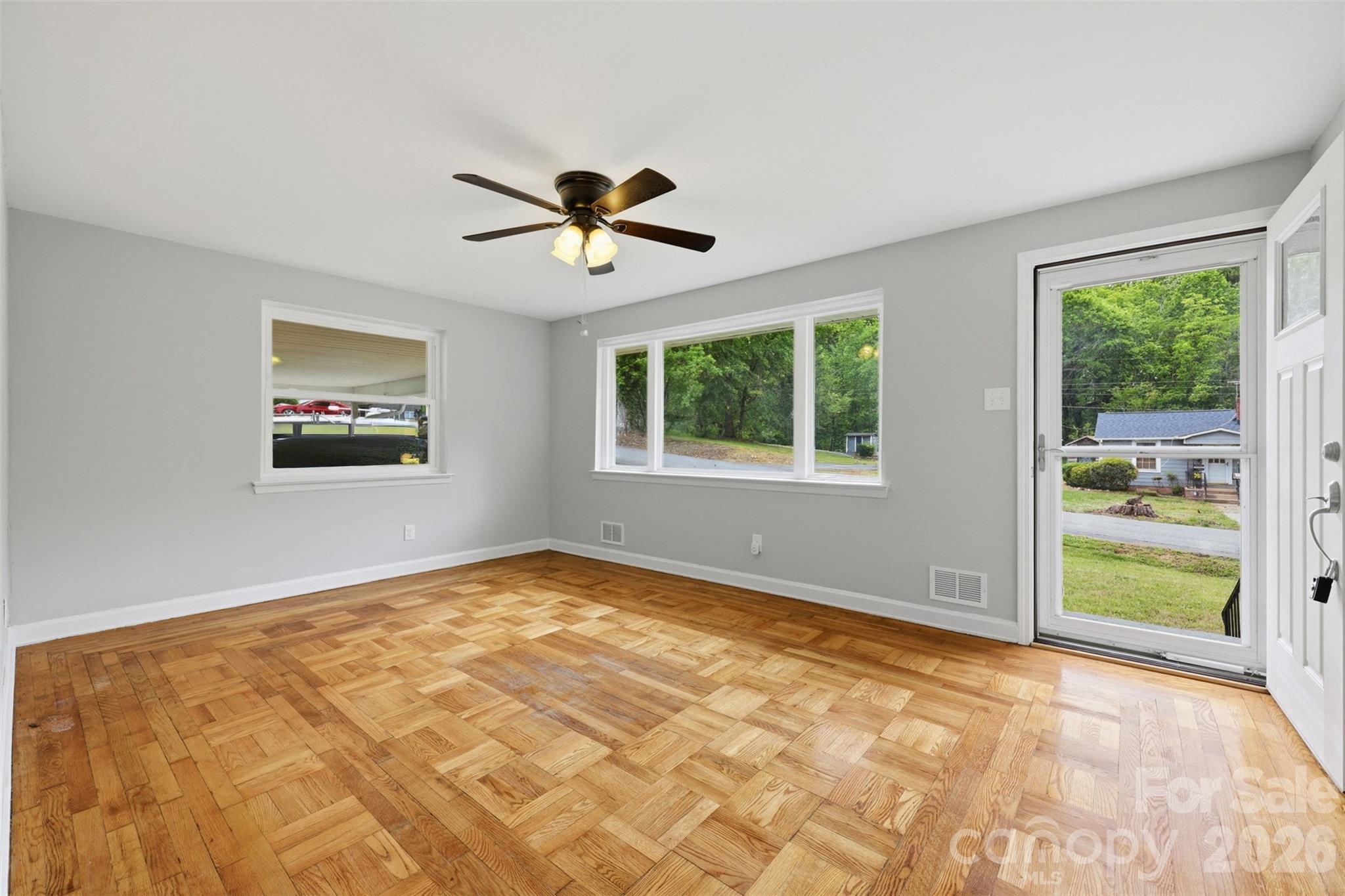 88 36th Street NW Hickory NC 28601